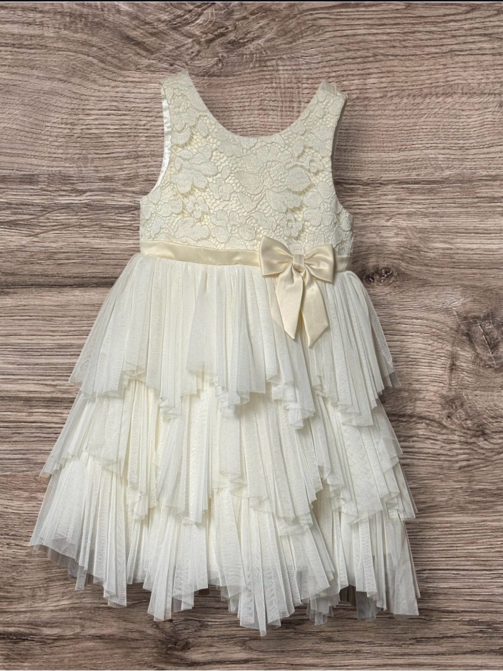 EUC Couture Princess Formal Dress Ivory SZ 5